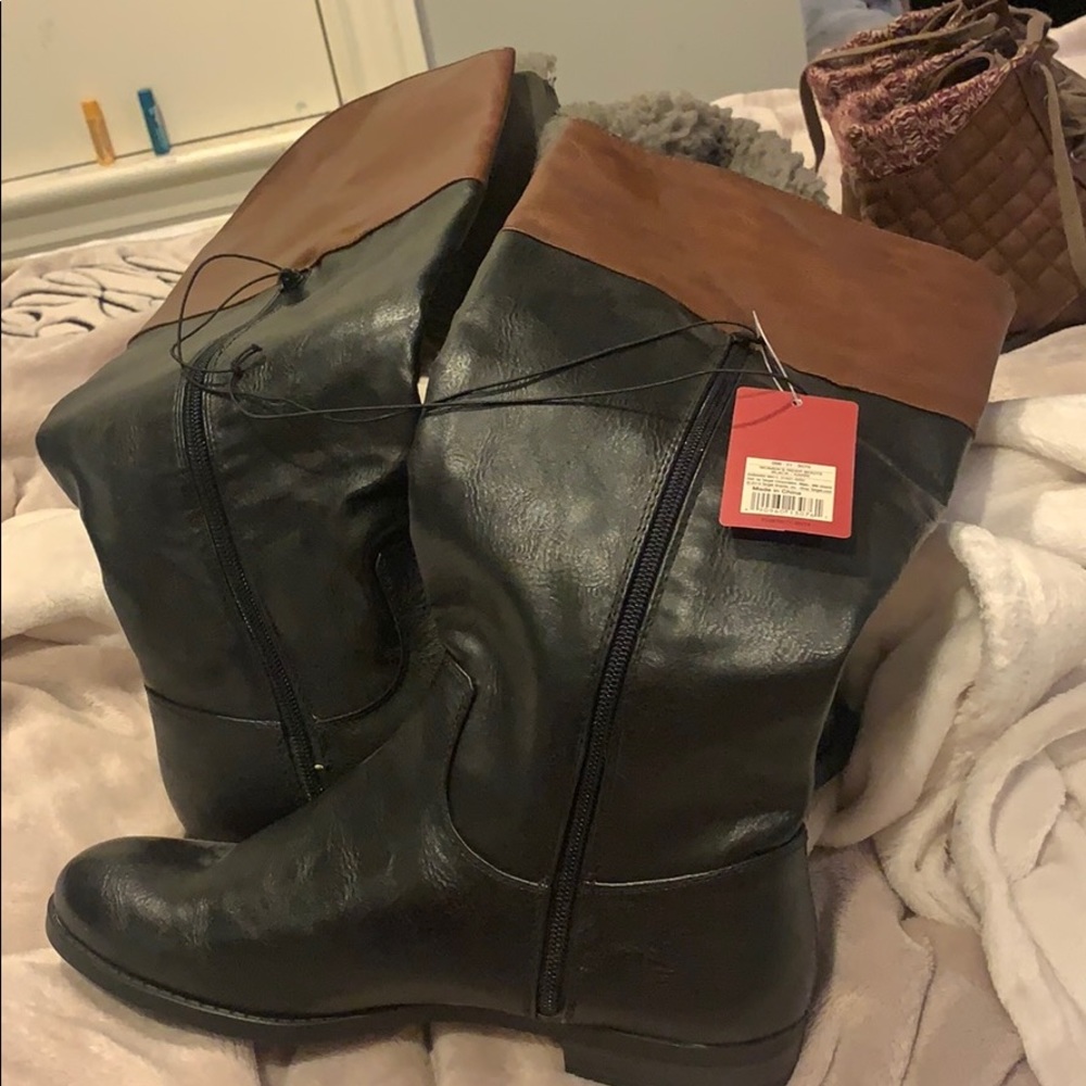 BRAND NEW boots